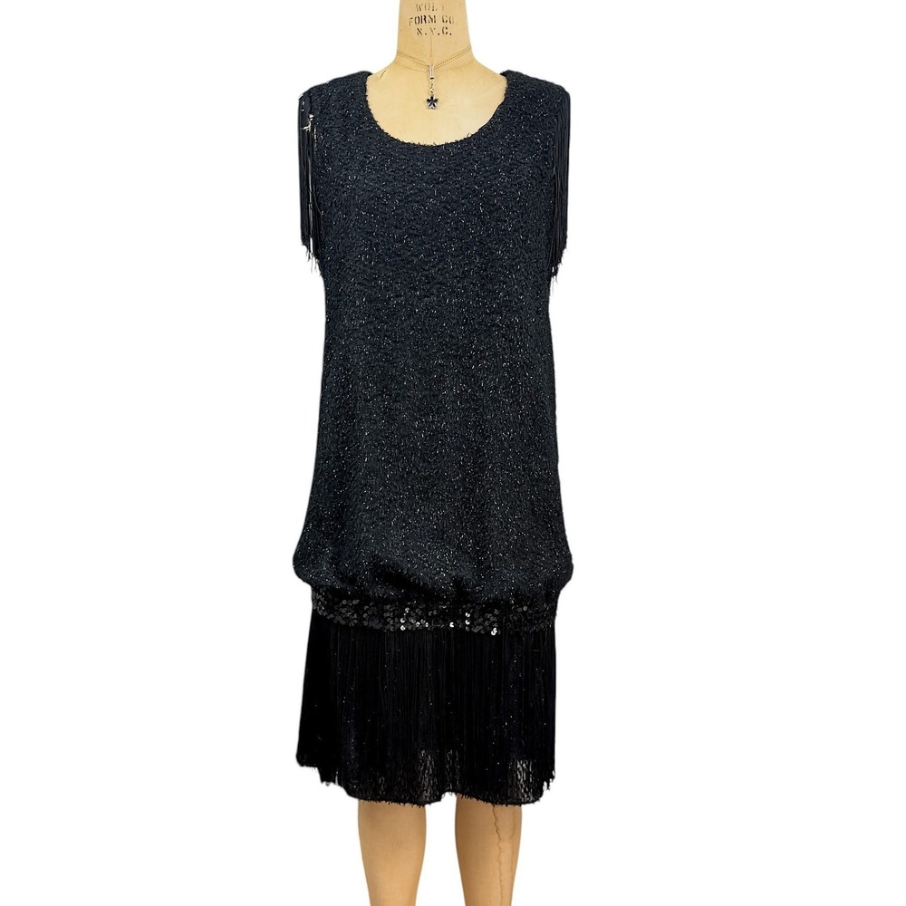 Vintage Art Deco Black Drop Waist Dress Fringed Sequin Flapper Style Roaring 20s